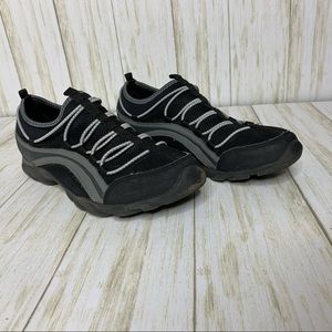 SPEEDO black water shoes elastic closure Sz 7